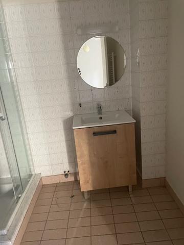 LOCATION T1 MARCILLAC SANS FRIAS D'AGENCE