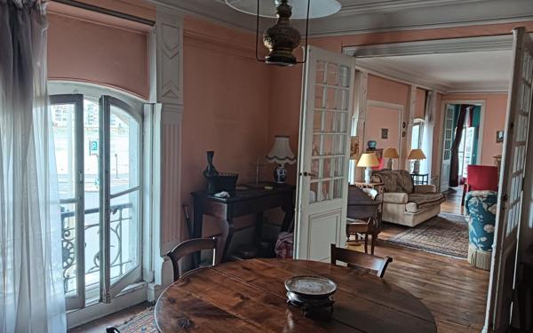 Appartement à vendre    5 pièces • 140 m2 Bayonne
