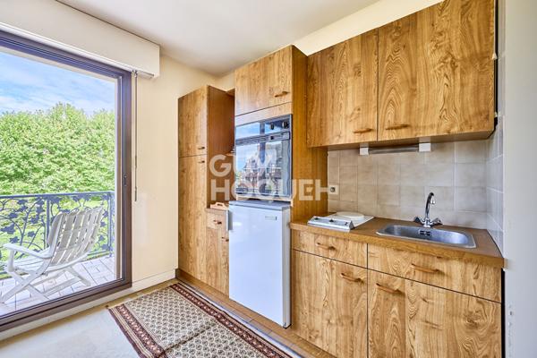 DEAUVILLE - RESIDENCE PRESTIGIEUSE - STUDIO AVEC BALCON ET CAVE