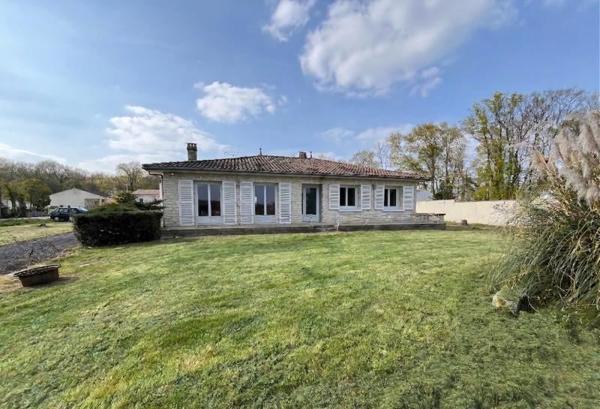 Maison à louer |  La Chapelle-des-Pots |  4 pièces | 109 m²