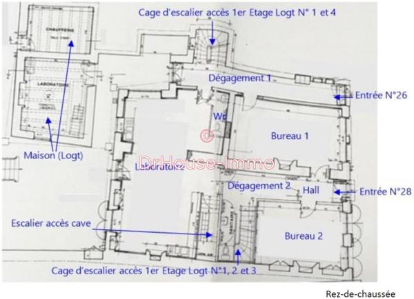 Immeuble à vendre 17 pièces de 398 m²