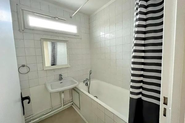 3 pièces avec vue sur les collines