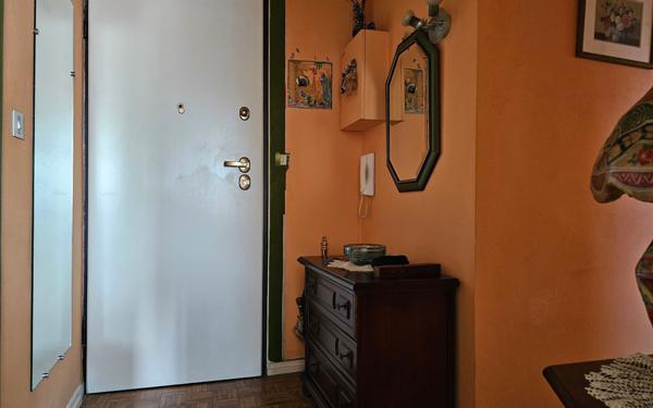 Appartement à vendre    3 pièces • 62,69 m2 Saint-Étienne