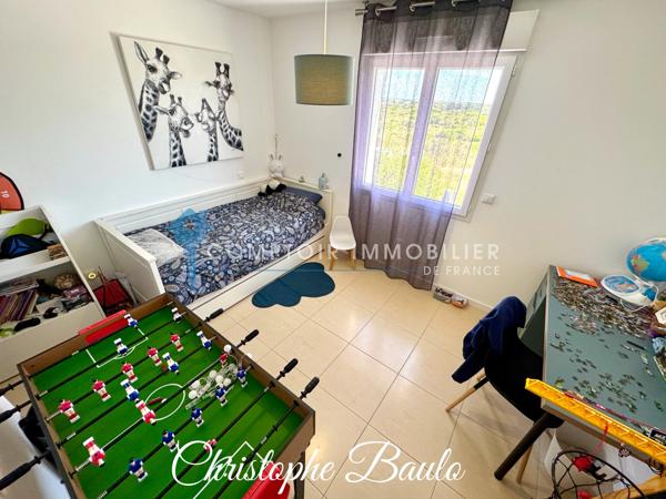 Maison 6 pièce(s) 5 chambre(s) 130 m²