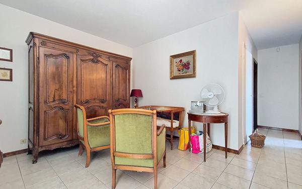 Maison à vendre    4 pièces • 125 m2 Mandelieu-la-Napoule