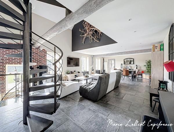Maison à vendre 7 pièces Chartres,(28), 250m² hab, Grand Séjour de 60m², 5 chambres, 3 salles d'eau, 3 Garages