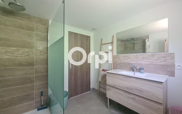 Maison à vendre    8 pièces •  Saint-Sulpice-de-Royan