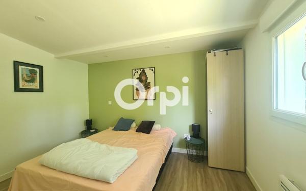 Maison à vendre    8 pièces •  Saint-Sulpice-de-Royan