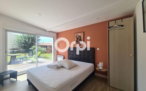 Maison à vendre    8 pièces •  Saint-Sulpice-de-Royan