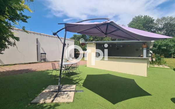 Maison à vendre    8 pièces •  Saint-Sulpice-de-Royan