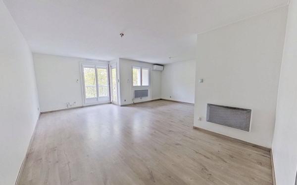 Appartement à vendre    4 pièces • 87 m2 Lyon 3
