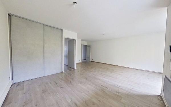 Appartement à vendre    4 pièces • 87 m2 Lyon 3