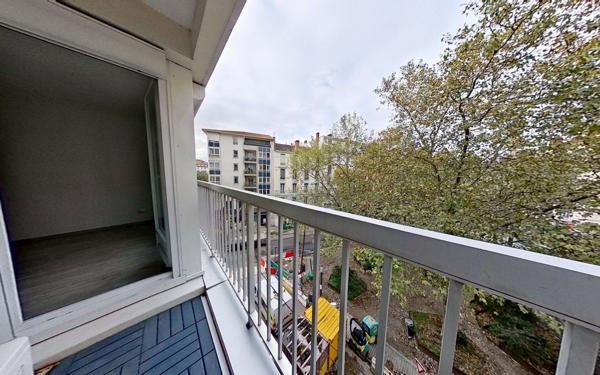 Appartement à vendre    4 pièces • 87 m2 Lyon 3