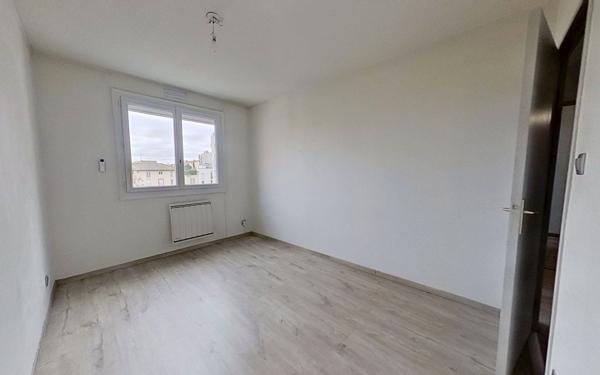 Appartement à vendre    4 pièces • 87 m2 Lyon 3