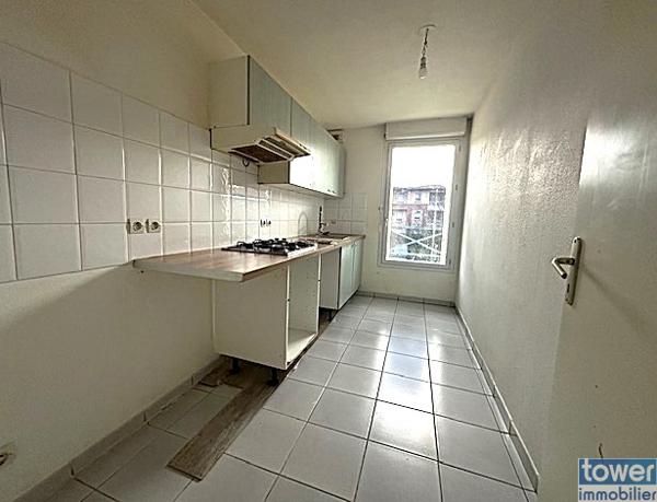 APPARTEMENT T4 TOULOUSE 81 m² ,Résidence Sécurisée dont 2 places de parking , Garage ET PISCINE Privée
