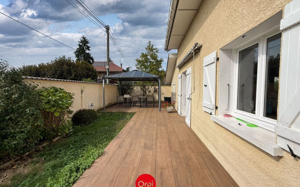 Maison à vendre    4 pièces •  Le Grand-Lemps