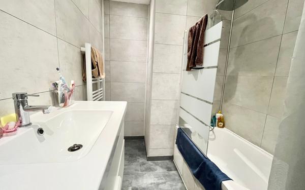 Appartement à vendre    4 pièces • 85,29 m2 Villeurbanne