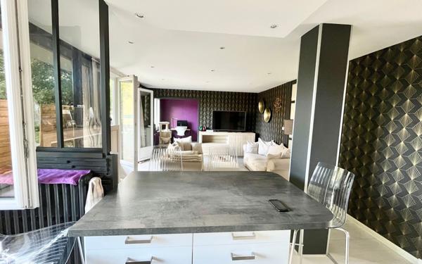 Appartement à vendre    4 pièces • 85,29 m2 Villeurbanne