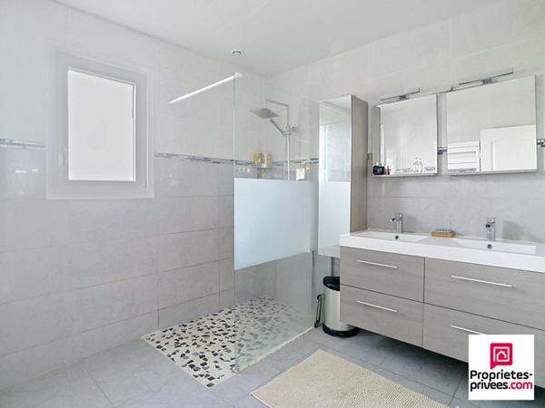 Maison  5 pièces 108 m2