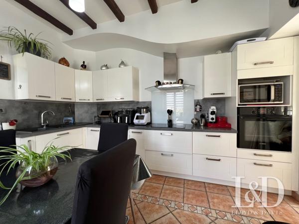 Maison de caractère vivable de plain pied