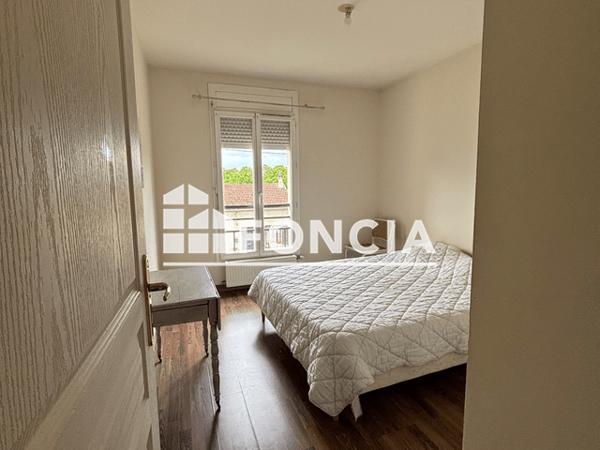 Location Appartement meublé 2 pièces 51 m² - 8 RUE ANNE MORGAN Soissons 02200