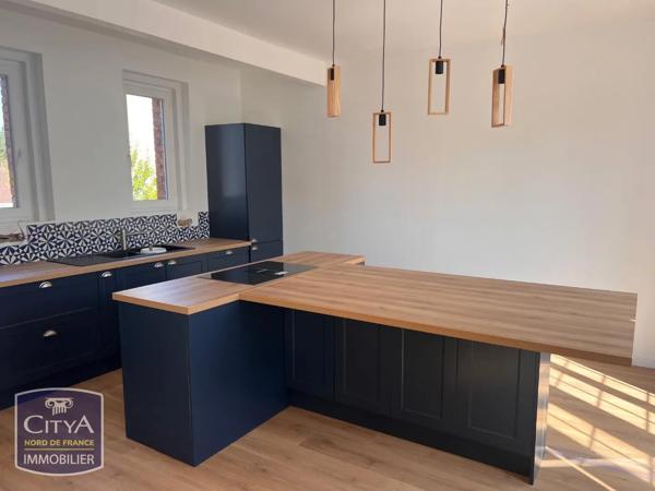 Appartement à louer 4 pièces 98.91m² Péronne (80200)