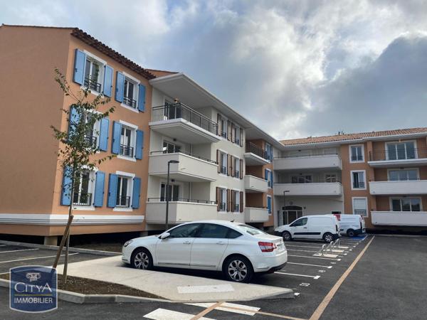 Appartement à louer 3 pièces 64.36m² Cogolin (83310)