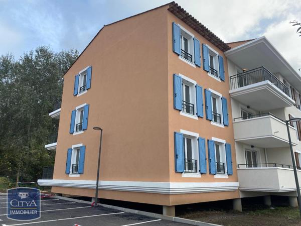 Appartement à louer 3 pièces 64.36m² Cogolin (83310)