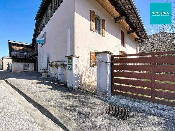 ANNECY _ Maison de ville en duplex de 84,23 m² au sol, avec terrasse, cave et garage