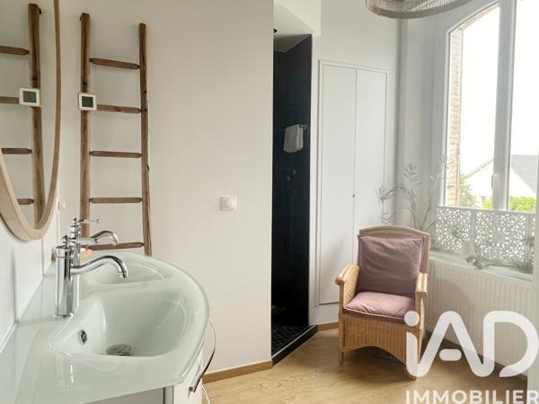 Maison à vendre 9 pièces 304 m² Beauvais