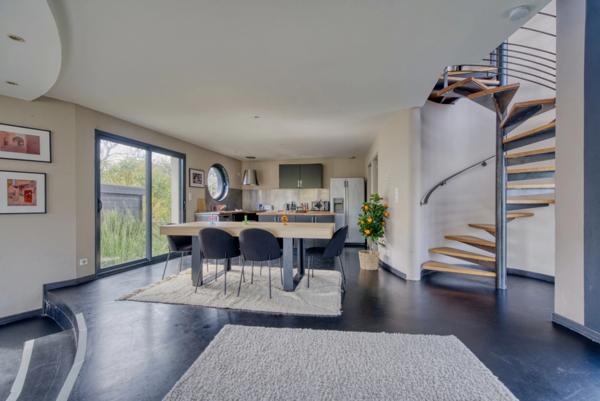 Maison à vendre de 4 pièces de 111 m² à FOURAS (17)