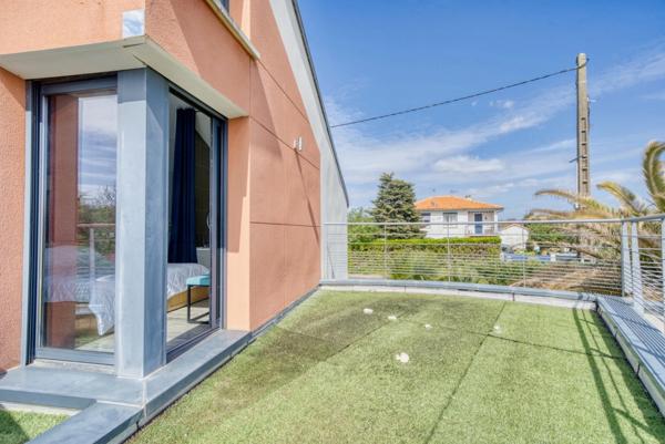 Maison à vendre de 4 pièces de 111 m² à FOURAS (17)