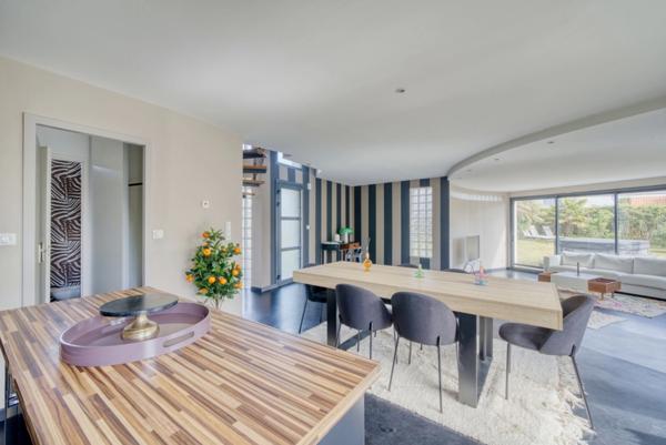 Maison à vendre de 4 pièces de 111 m² à FOURAS (17)