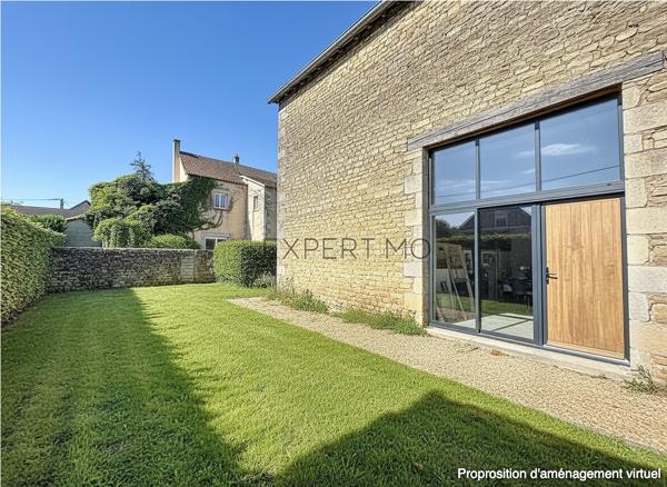 Ozenay (71700) Ensemble en pierre avec dépendances et terrain constructible – Fort potentiel, projet de vie ou investissement