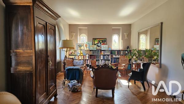 Maison à vendre 6 pièces 248 m² Saint-Étienne-de-Maurs