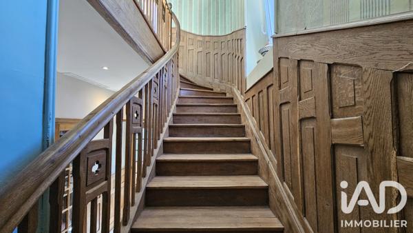 Maison à vendre 6 pièces 248 m² Saint-Étienne-de-Maurs