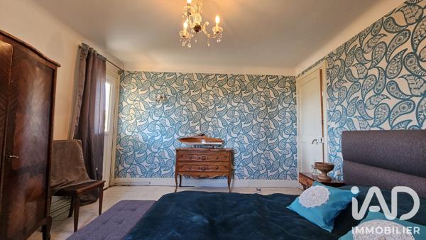 Maison à vendre 6 pièces 248 m² Saint-Étienne-de-Maurs
