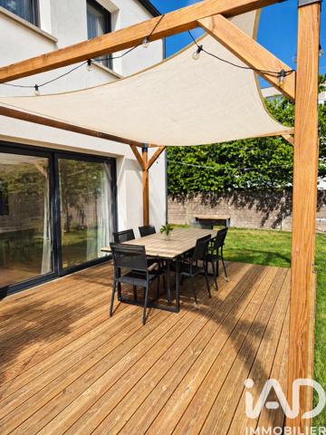 Maison à vendre 5 pièces 145 m² Sainte-Luce-sur-Loire
