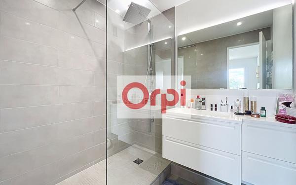 Appartement à vendre    2 pièces • 43 m2 Orsay