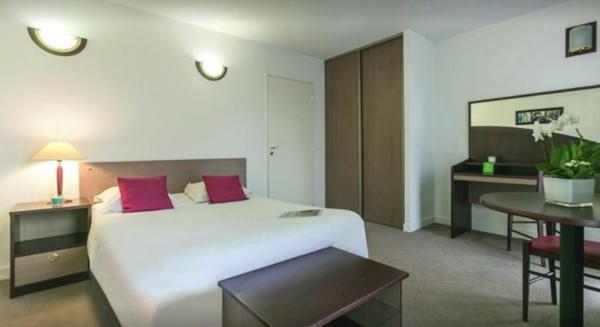 INVESTISSEMENT LOCATIF  ANGOULEME  Résidence Appart'city Angoulême Centre *** - 6.02% de rentabilité