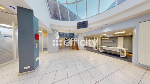 Immeuble 14 pièces - 420 m²