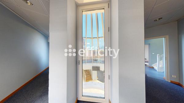 Immeuble 14 pièces - 420 m²