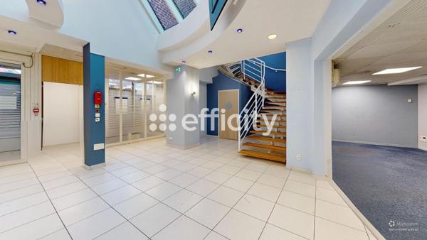 Immeuble 14 pièces - 420 m²