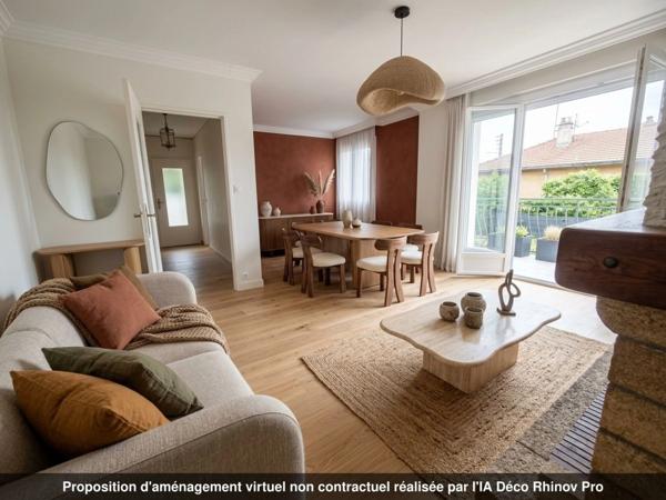 MAISON DE 100M² AVEC 4 CHAMBRES ET BEAU TERRAIN PLAT DE 1382M² ET POSSIBILITE DE DIVISION PARCELLAIRE SUR SECTEUR TRES CALME A UNIEUX