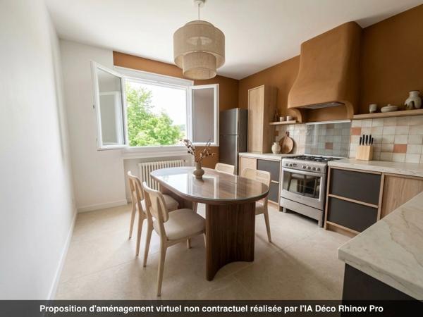 MAISON DE 100M² AVEC 4 CHAMBRES ET BEAU TERRAIN PLAT DE 1382M² ET POSSIBILITE DE DIVISION PARCELLAIRE SUR SECTEUR TRES CALME A UNIEUX