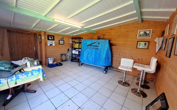 Maison à vendre    6 pièces •  Médis