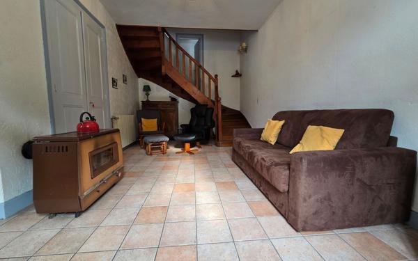 Maison à vendre    5 pièces • 100 m2 Saint-Pierre-de-Chartreuse