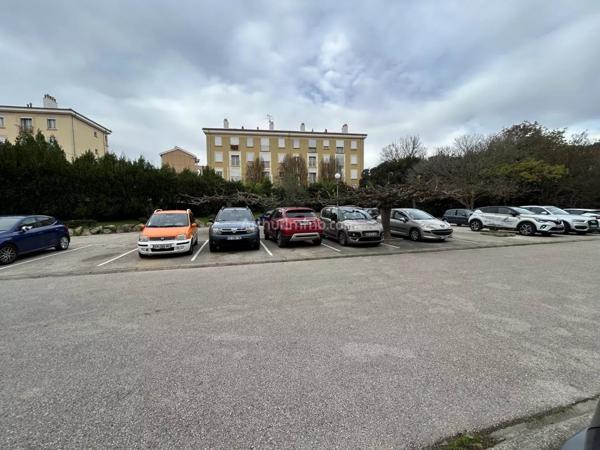 Vente Appartement 3 pièces 62 m2 à Aubagne