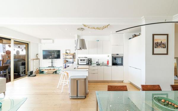 Appartement à vendre    3 pièces • 94,66 m2 Nice