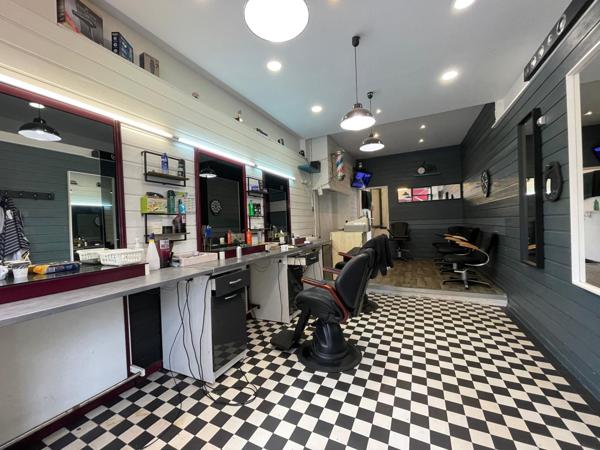 Nantes Centre CHU Très bon emplacement commercial (Loyer modéré)